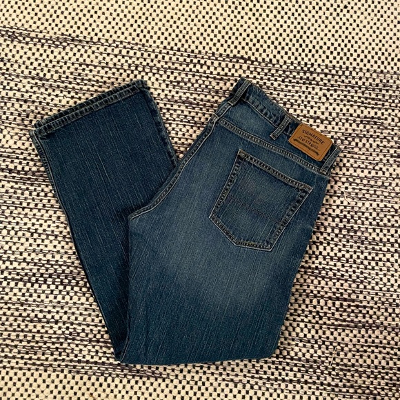 Signature by Levi Strauss Other - Signature Levi Strauss Dark Wash Denim Straight Leg Jean